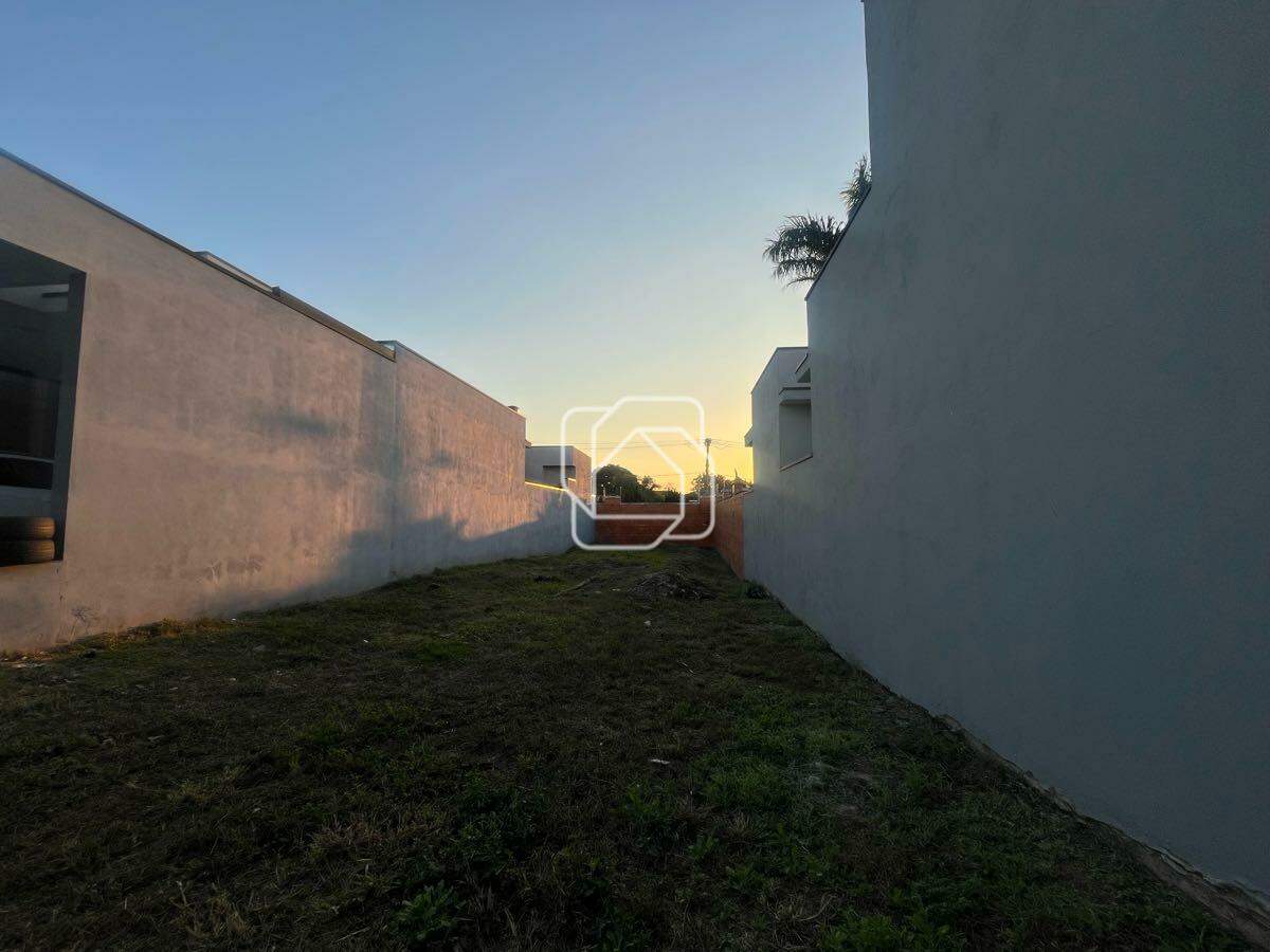 Terreno à venda em Salto - SP - Village Moutonnée: 