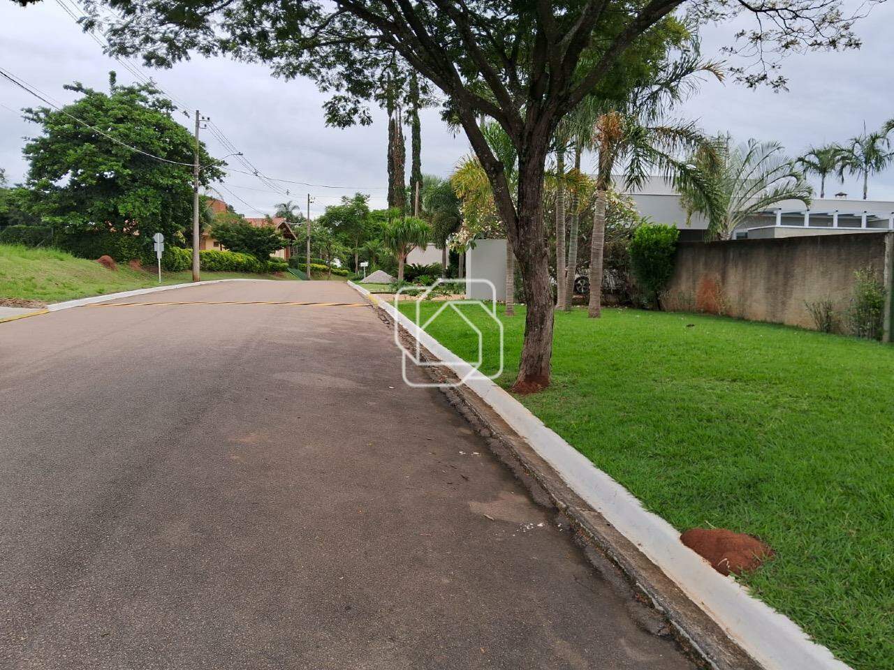 Terreno à venda em Itu - SP - Condomínio Santa Mônica: 