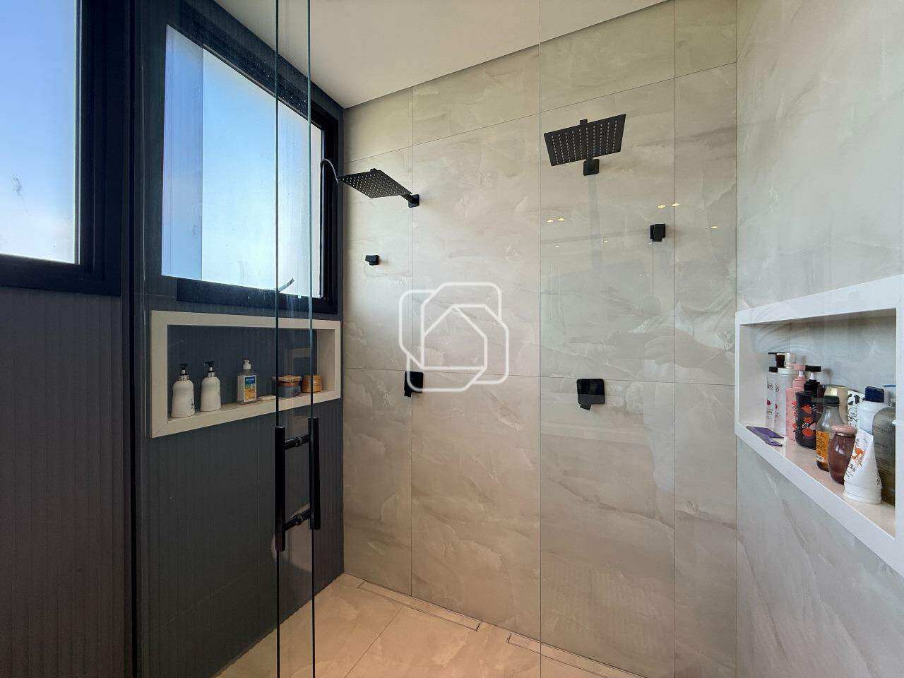 Casa à venda em Indaiatuba - SP - Residencial Creta: Banheiro