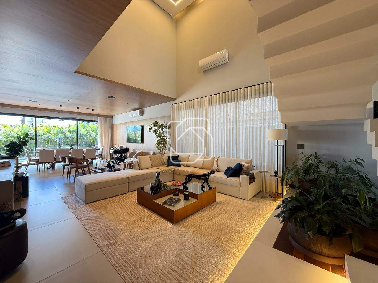 Casa à venda em Indaiatuba - SP - Residencial Creta: Sala de estar