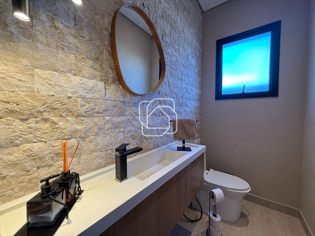 Casa à venda em Indaiatuba - SP - Residencial Creta: Lavabo