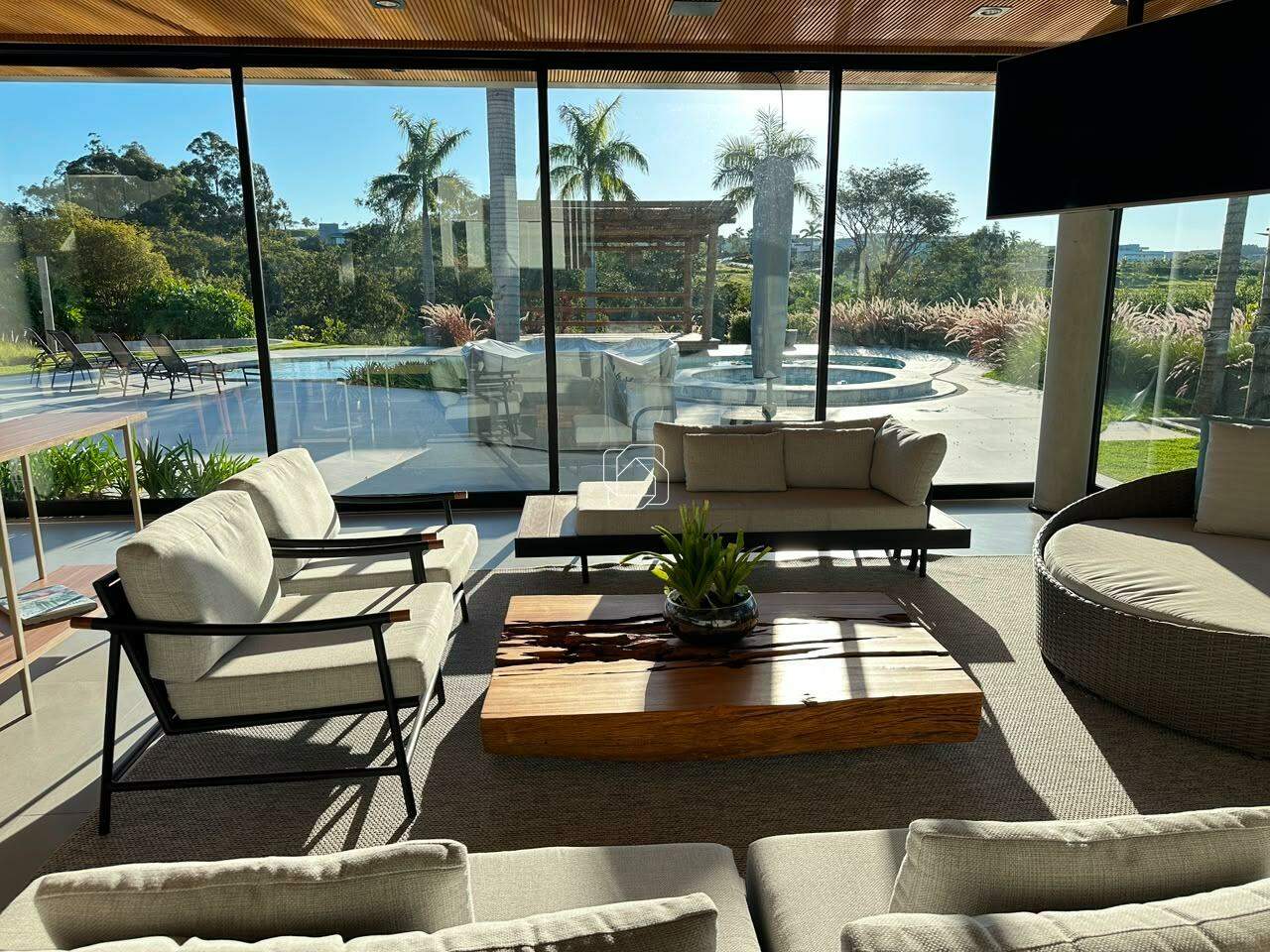 Casa de Condomínio à venda em Itu - SP - Condomínio Terras de São José II: Salas integradas