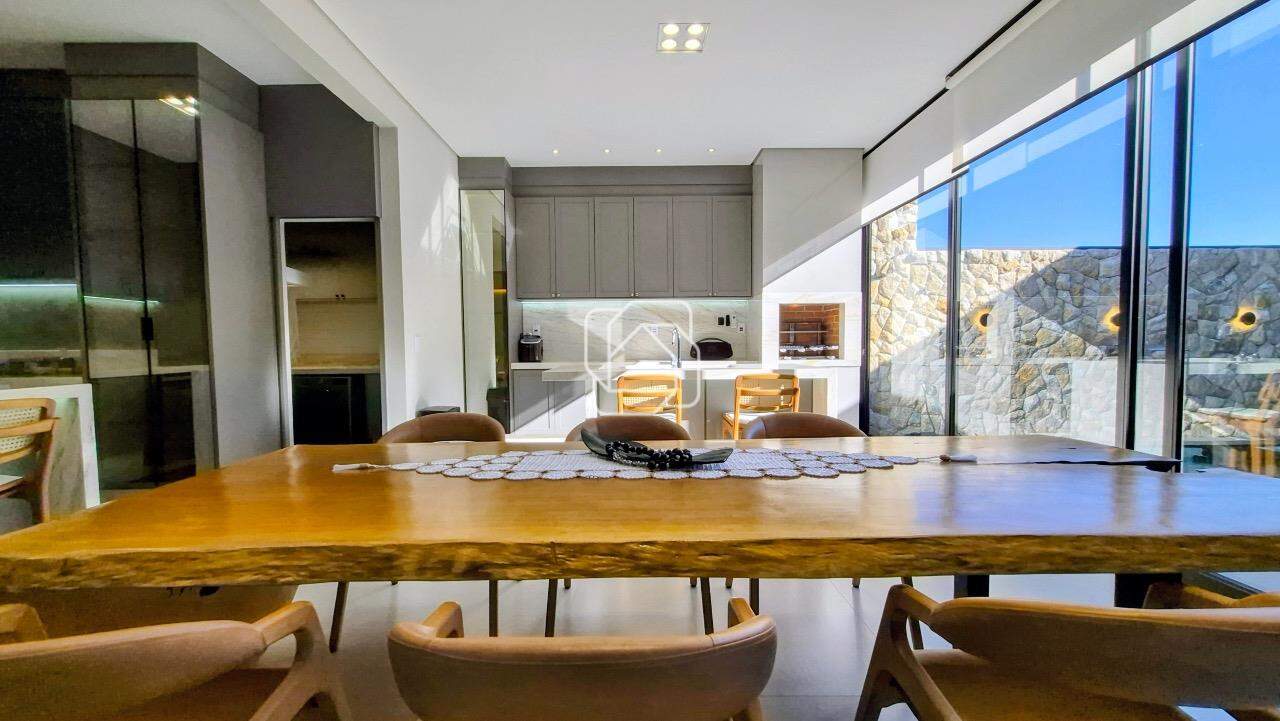 Casa de Condomínio à venda em Indaiatuba - SP - Jardim Residencial Dona Maria Cândida: Sala de jantar