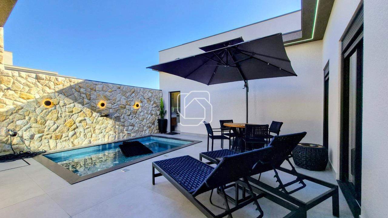 Casa de Condomínio à venda em Indaiatuba - SP - Jardim Residencial Dona Maria Cândida: Área da piscina