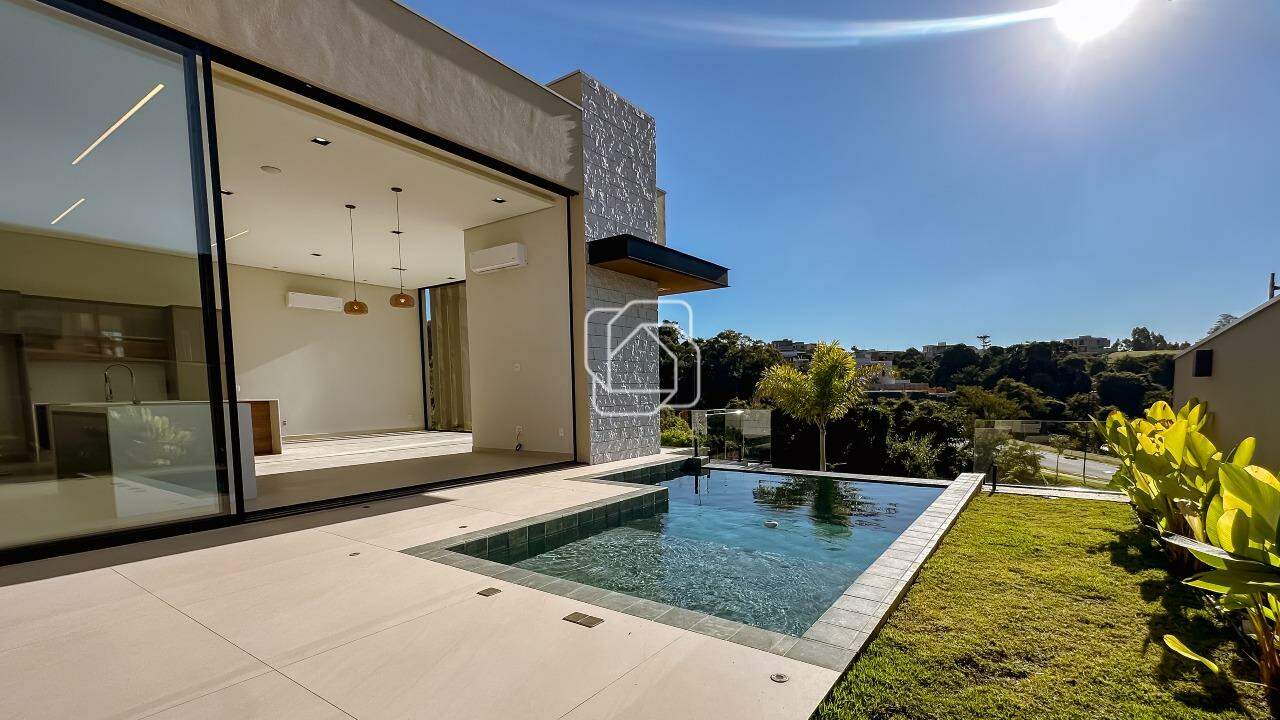 Casa de Condomínio à venda em Indaiatuba - SP - Parque Villa dos Pinheiros: Área da piscina