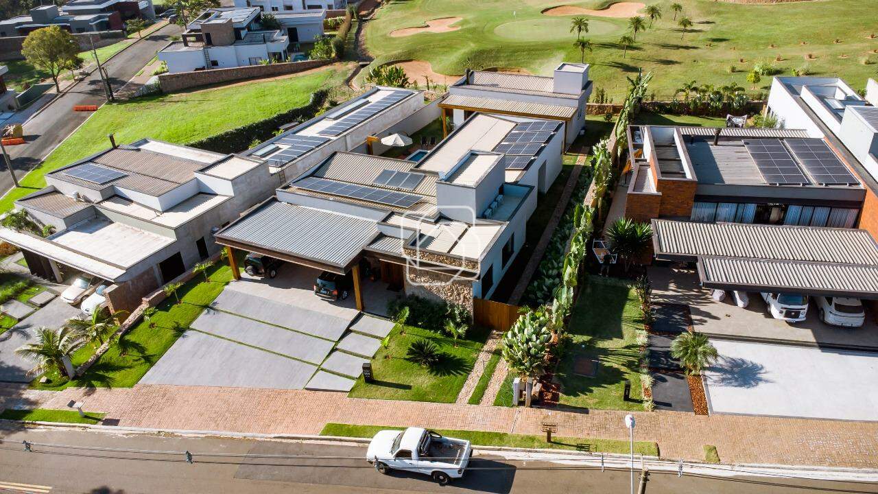 Casa de Condomínio à venda em Indaiatuba - SP - Jardins do Golfe Residencial Indaiatuba: Vista aérea do imóvel