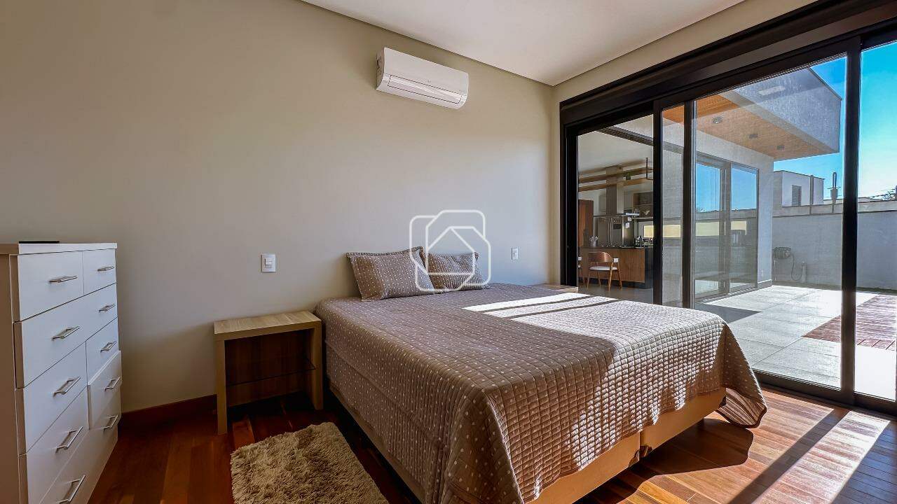 Casa de Condomínio à venda em Indaiatuba - SP - Jardins do Golfe Residencial Indaiatuba: Dormitório