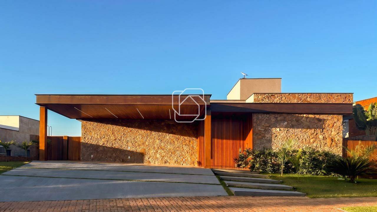 Casa de Condomínio à venda em Indaiatuba - SP - Jardins do Golfe Residencial Indaiatuba: Fachada