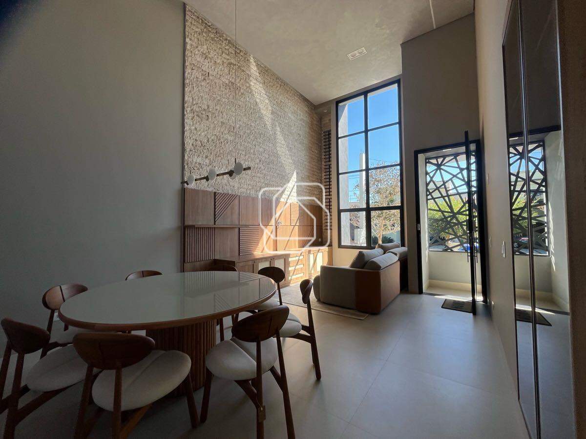 Casa de Condomínio à venda em Salto - SP - Jardim Guarujá: Ambientes integrados