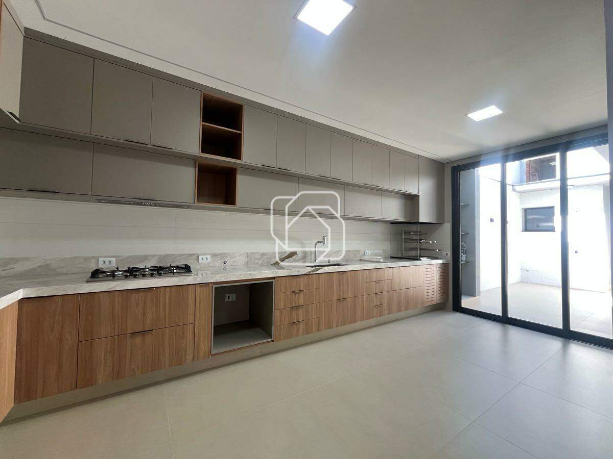 Casa de Condomínio à venda em Salto - SP - Jardim Guarujá: Cozinha integrada