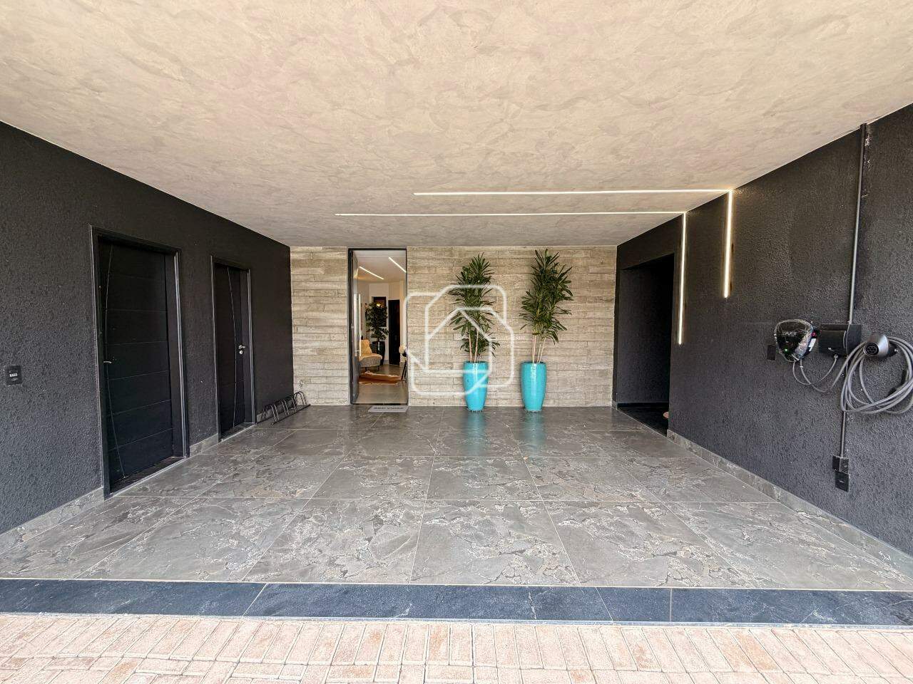 Casa de Condomínio para aluguel em Indaiatuba - SP - Vila Inglesa: 