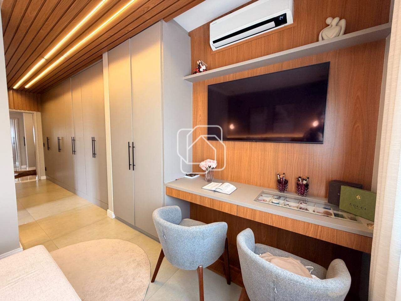 Casa de Condomínio para aluguel em Indaiatuba - SP - Vila Inglesa: 
