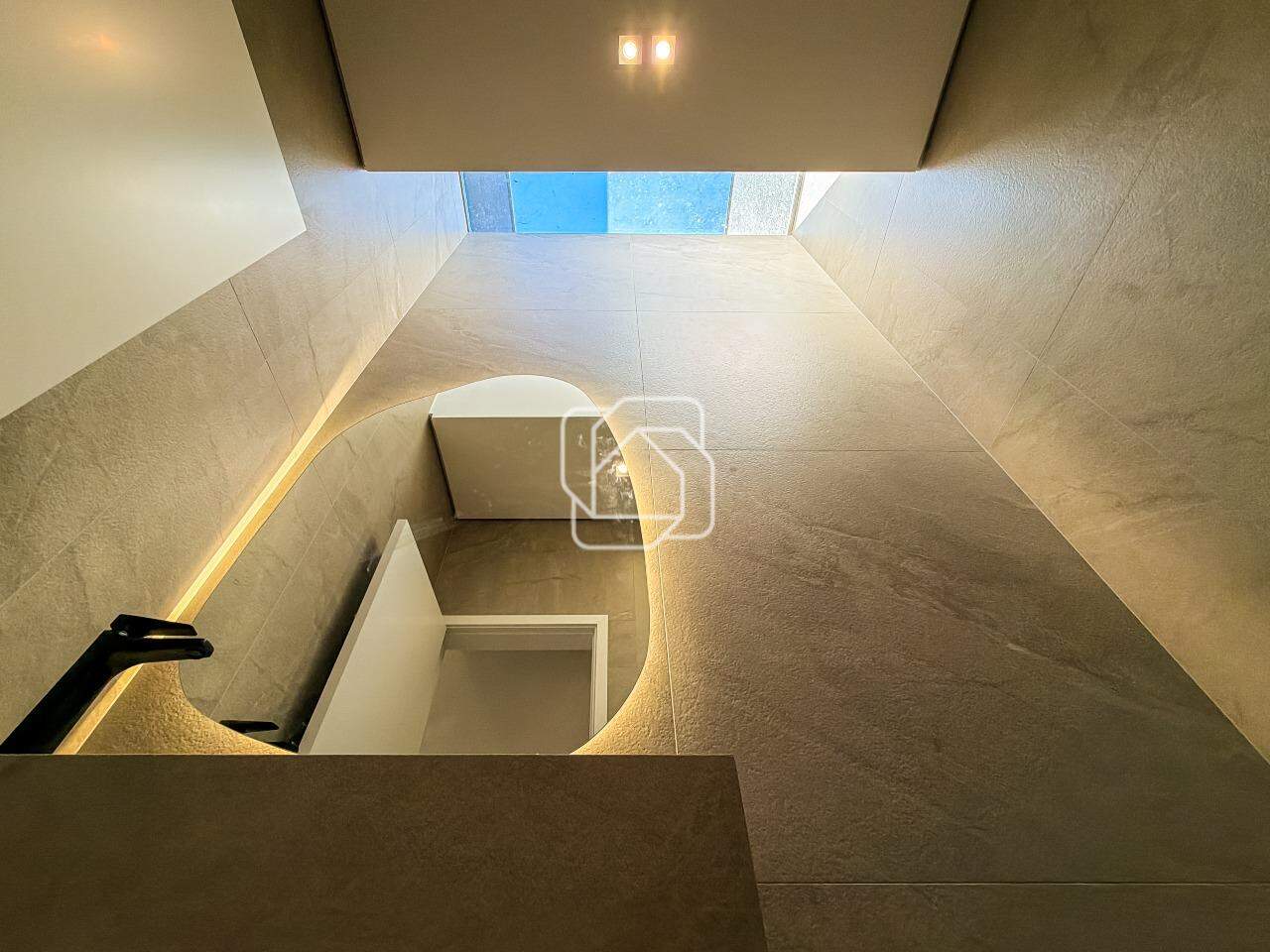 Casa de Condomínio à venda em Indaiatuba - SP - Jardim Residencial Dona Maria Cândida: Lavabo