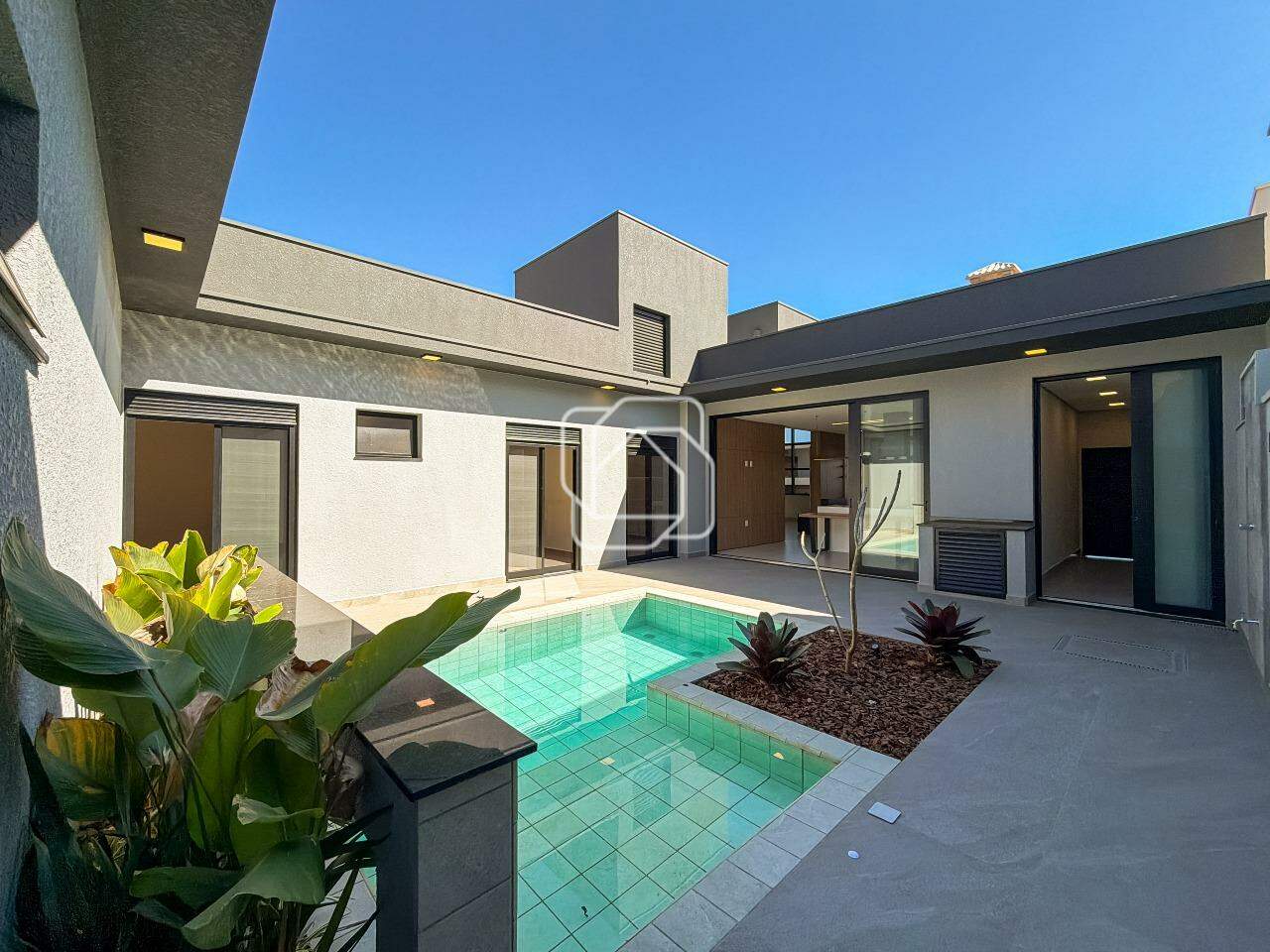 Casa de Condomínio à venda em Indaiatuba - SP - Jardim Residencial Dona Maria Cândida: Área da piscina