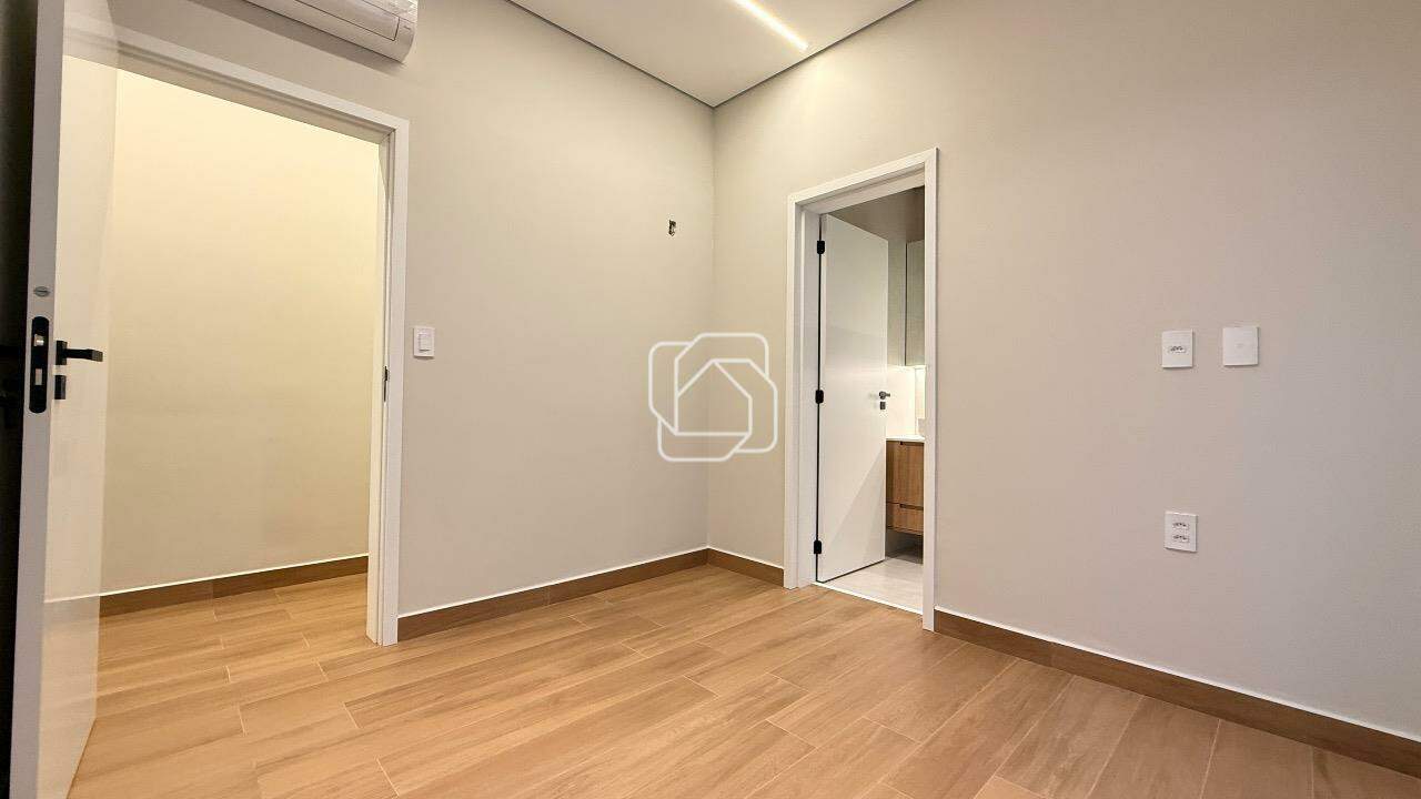 Casa de Condomínio à venda em Indaiatuba - SP - Jardim Villa Sapezal: 