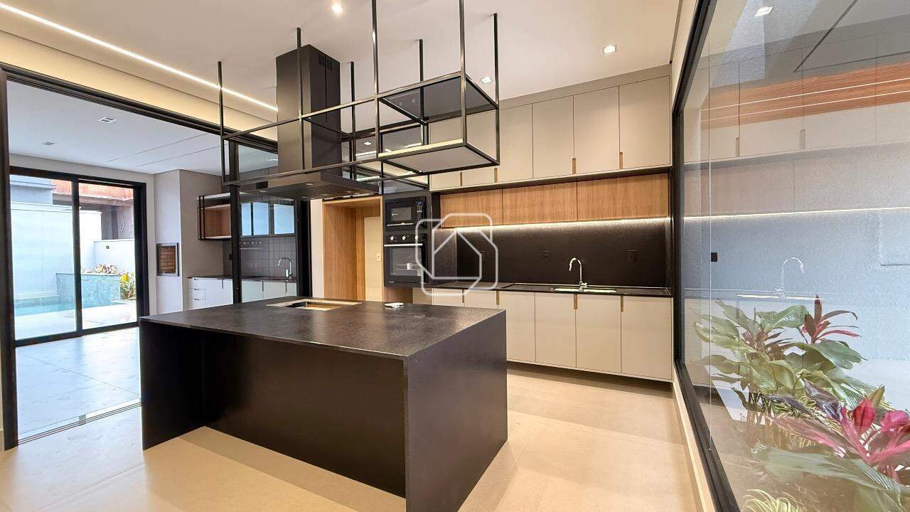 Casa de Condomínio à venda em Indaiatuba - SP - Jardim Villa Sapezal: 