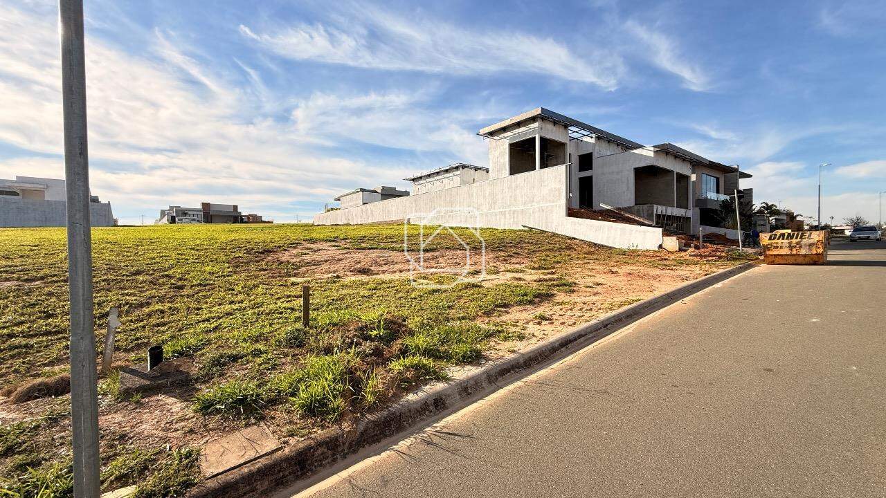 Terreno à venda em Indaiatuba - SP - Reserva Petrus: Visão geral do terreno