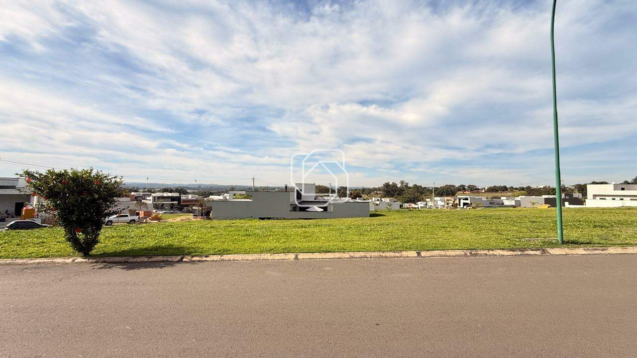 Terreno à venda em Indaiatuba - SP - Residencial London Park: Visão geral do terreno