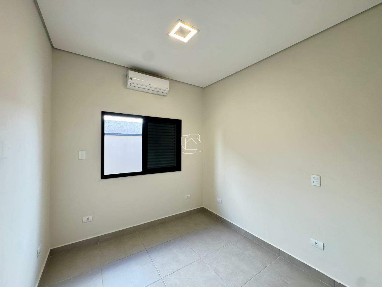 Casa de Condomínio para aluguel em Itu - SP - Condomínio Gardenville: