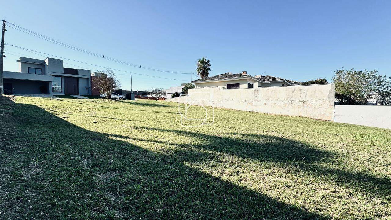 Terreno à venda em Salto - SP - Condomínio Fazenda Palmeiras Imperiais: Visão ampla do terreno