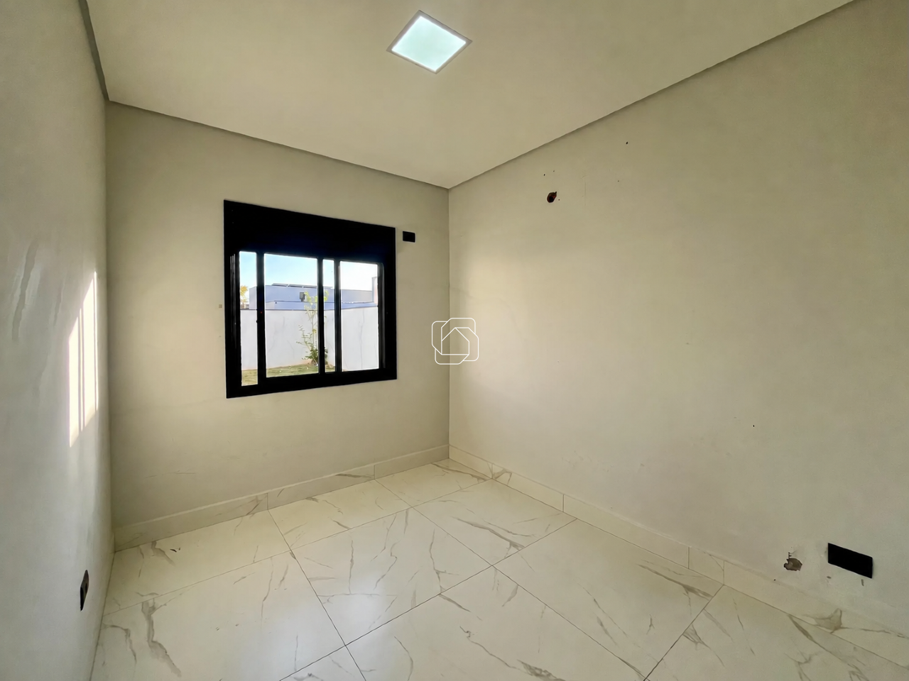 Casa de Condomínio para aluguel em Salto - SP - Portal dos Bandeirantes Salto: