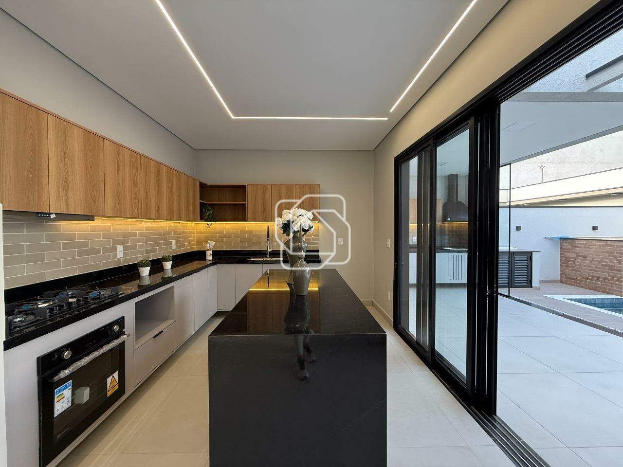 Casa de Condomínio à venda em Indaiatuba - SP - Jardim Laguna: Cozinha