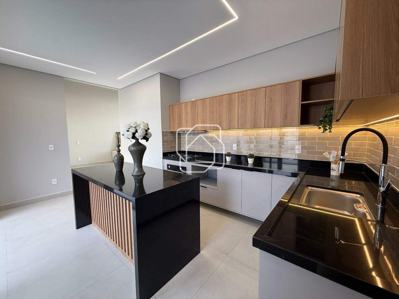 Casa de Condomínio à venda em Indaiatuba - SP - Jardim Laguna: Cozinha