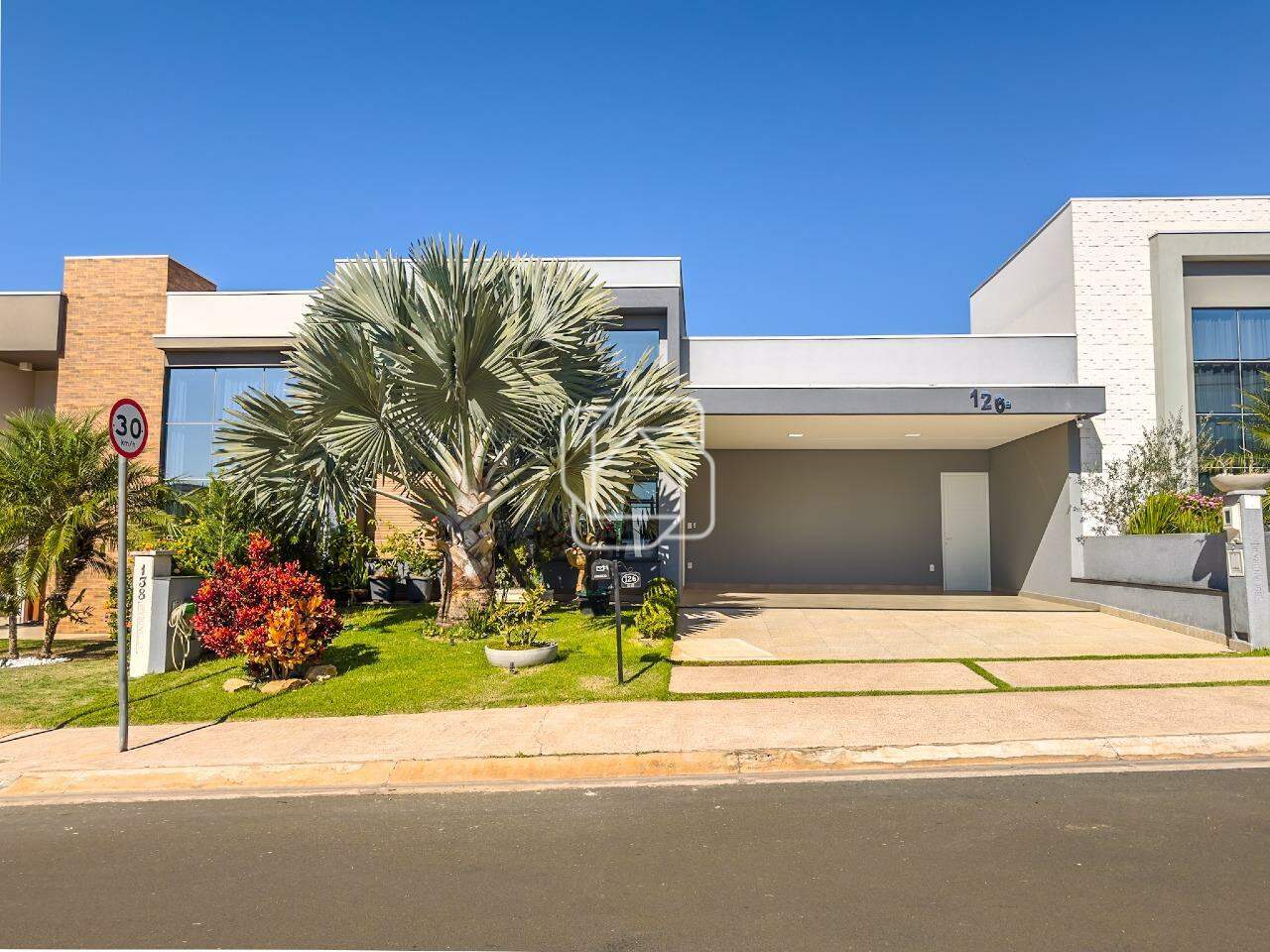 Casa de Condomínio à venda em Indaiatuba - SP - Jardim Residencial Dona Maria José: Fachada