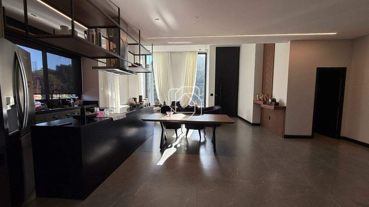 Casa de Condomínio à venda em Salto - SP - Terras de Mont Serrat: Sala de jantar