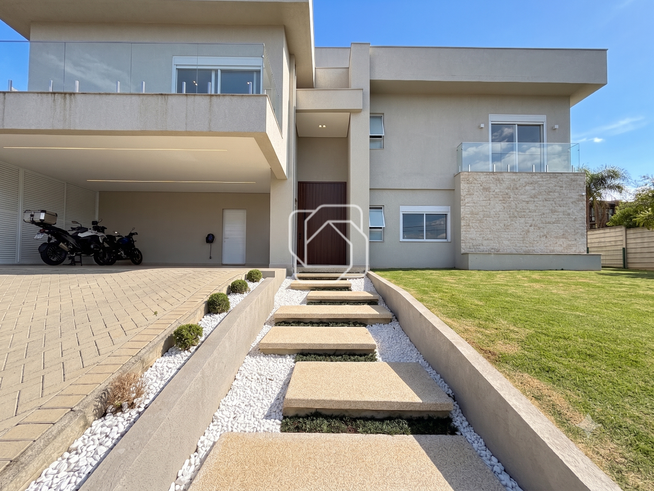 Casa de Condomínio à venda em Indaiatuba - SP - Terras de Itaici: Fachada