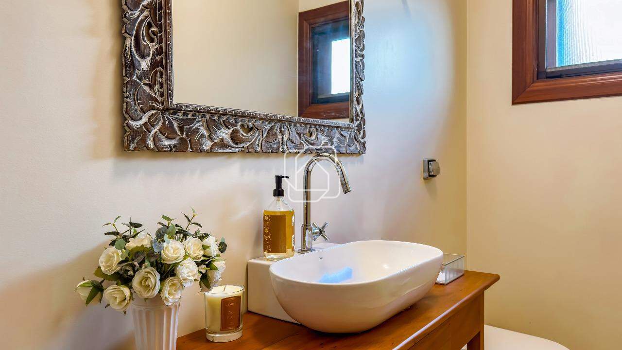 Casa de Condomínio à venda em Indaiatuba - SP - Lagos de Shanadu: Lavabo