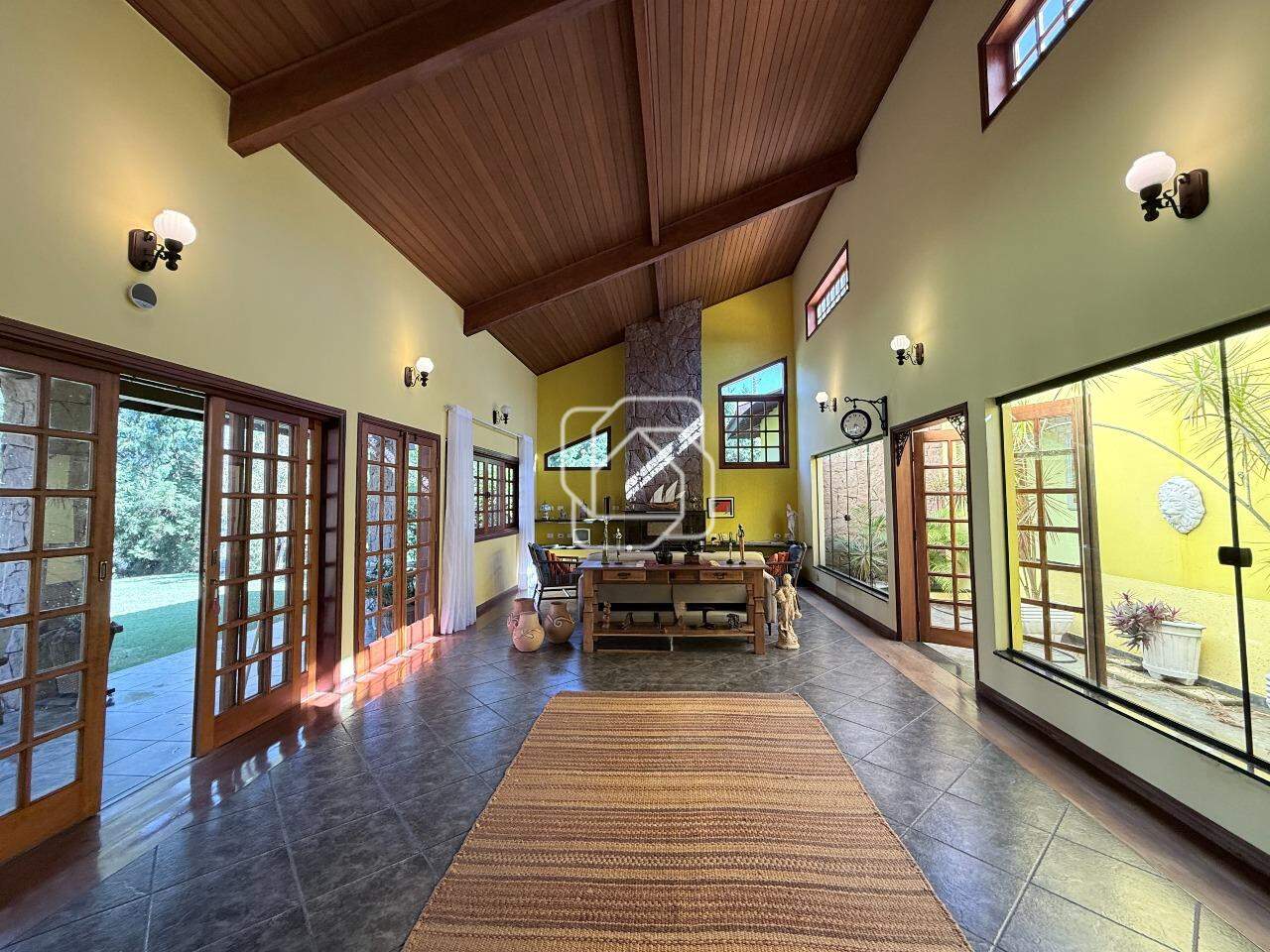 Casa de Condomínio à venda em Salto - SP - Condomínio Monte Belo: Sala de jantar