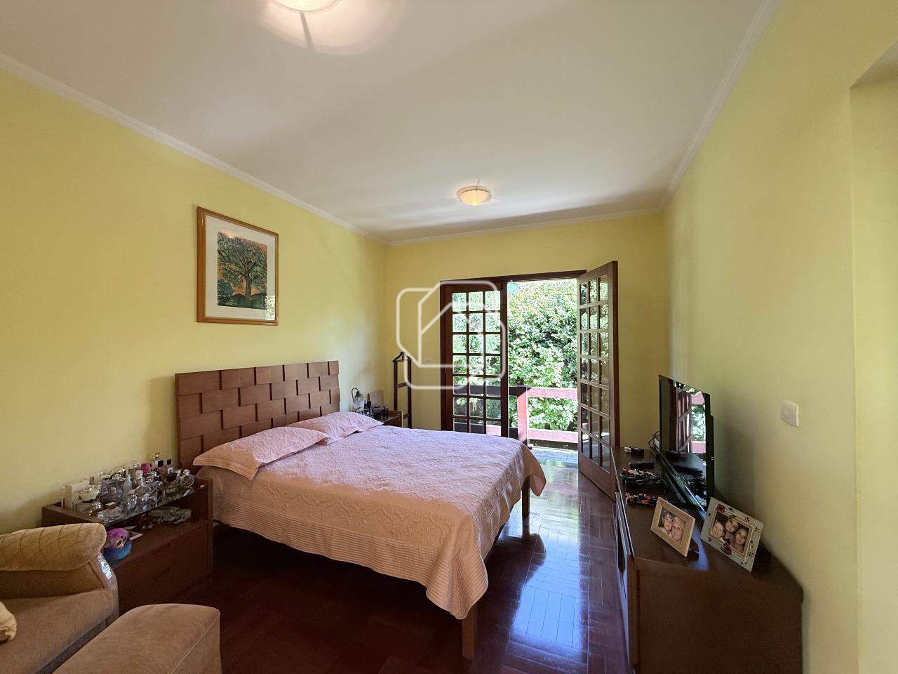 Casa de Condomínio à venda em Salto - SP - Condomínio Monte Belo: Suíte