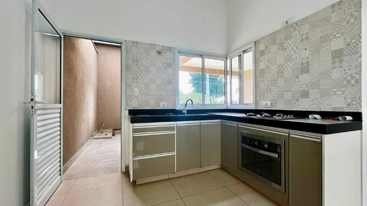 Casa de Condomínio para aluguel em Salto - SP - Village Moutonnée: