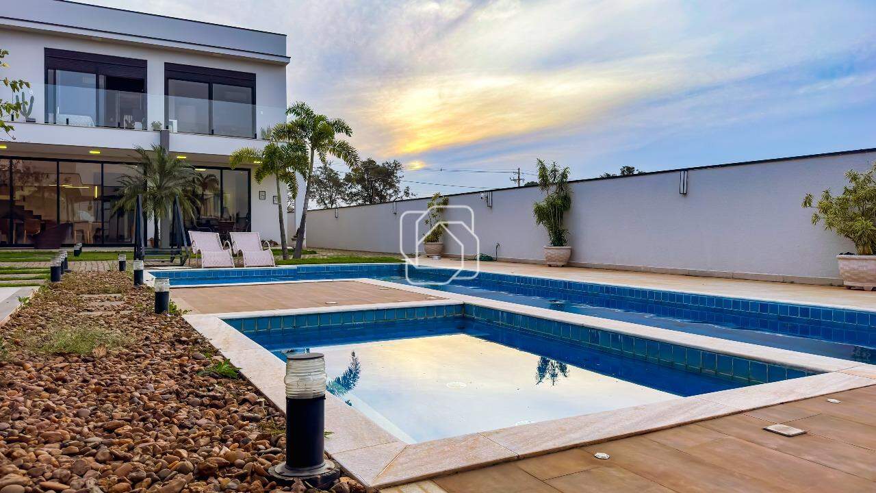 Casa de Condomínio à venda em Indaiatuba - SP - Jardim Quintas da Terracota: Área da piscina 