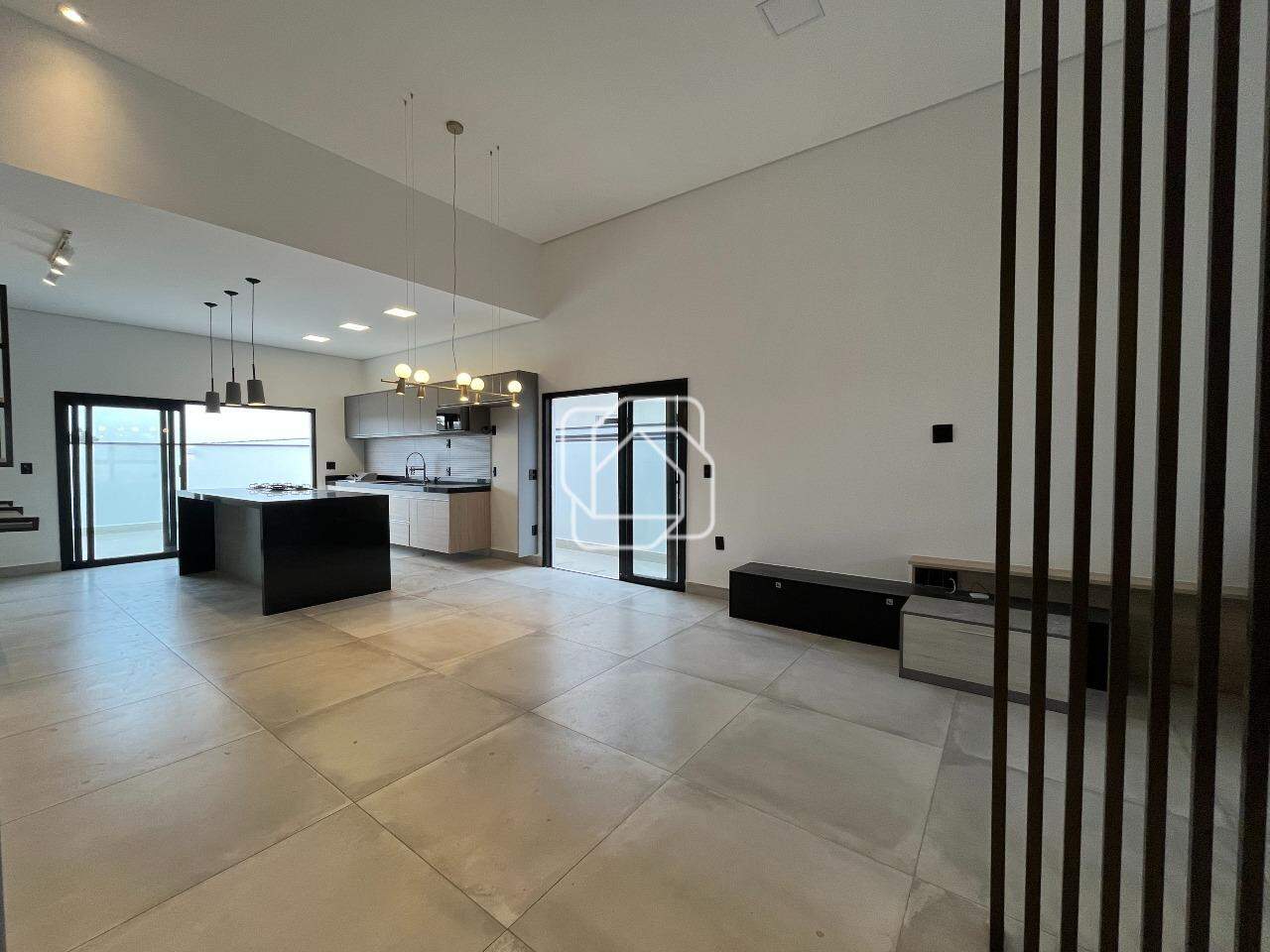Casa à venda em Salto - SP - Residencial Central Parque: Área integrada 