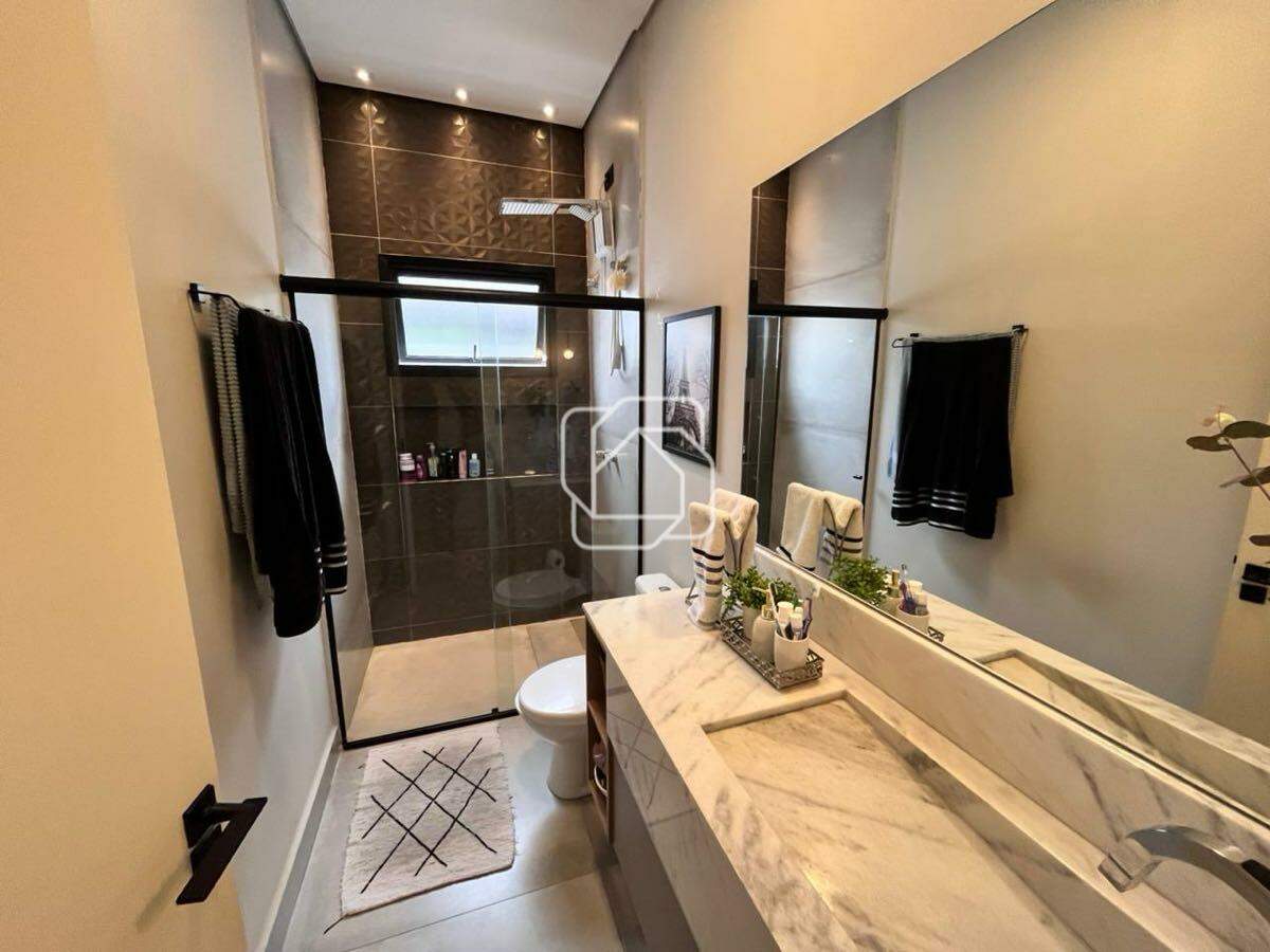 Casa à venda em Salto - SP - Residencial Central Parque: Banheiro