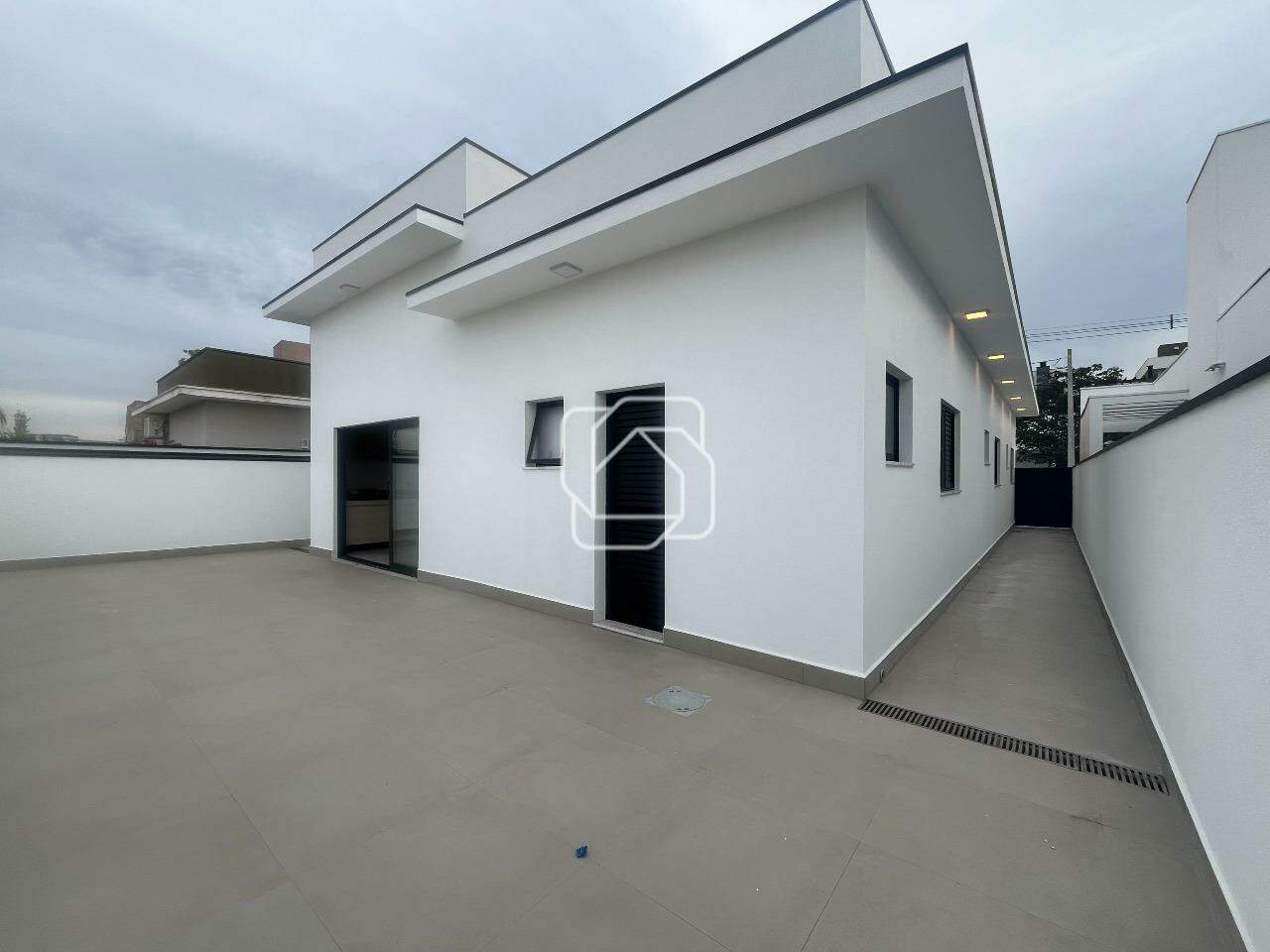 Casa à venda em Salto - SP - Residencial Central Parque: Área externa
