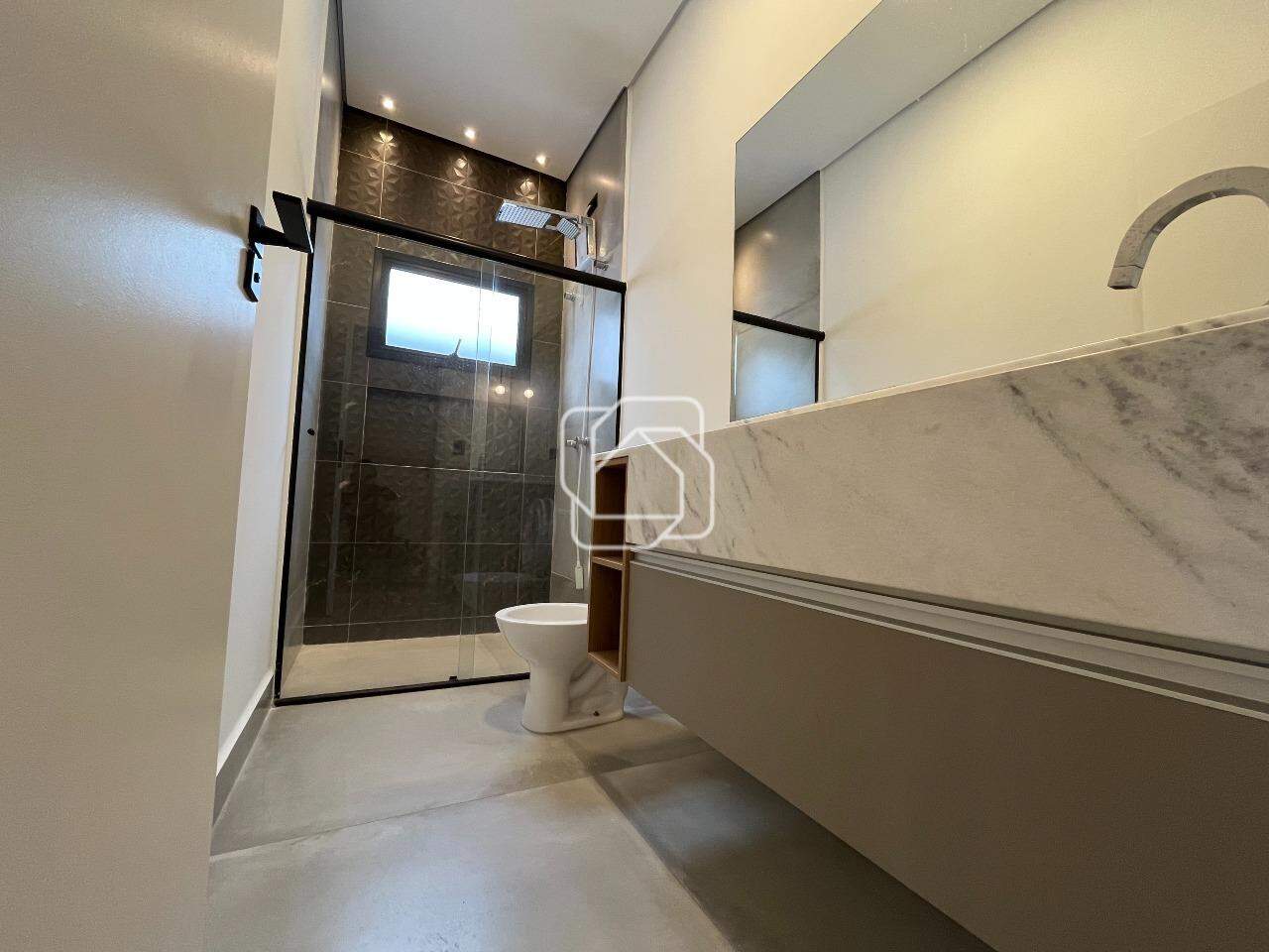 Casa à venda em Salto - SP - Residencial Central Parque: Banheiro