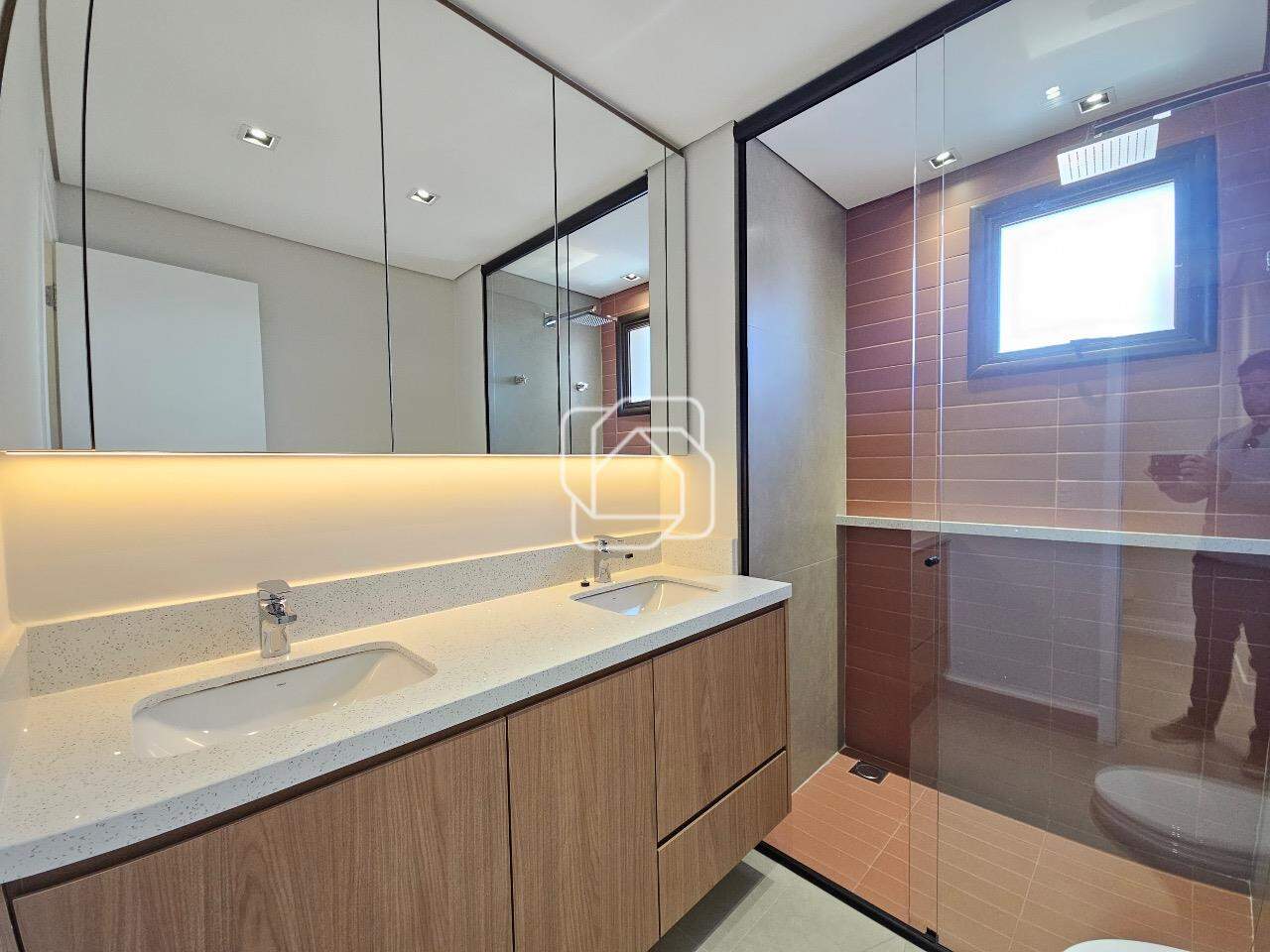 Apartamento para aluguel em Indaiatuba - SP - The Park View: Banheiro