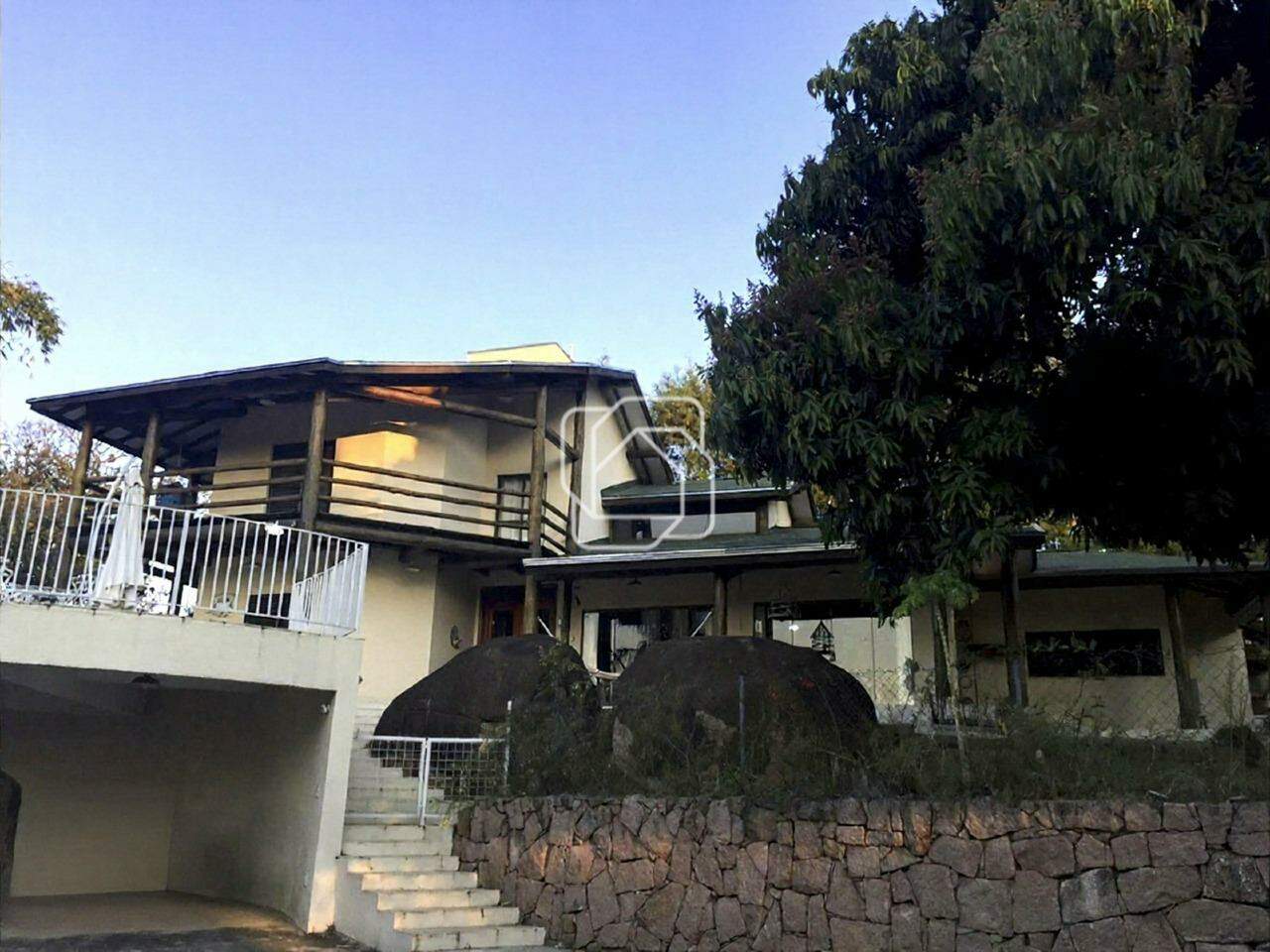 Casa de Condomínio para aluguel em Indaiatuba - SP - Vale das Laranjeiras: