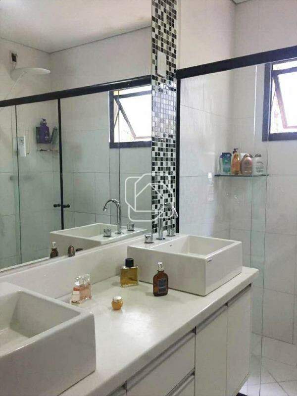 Casa de Condomínio para aluguel em Indaiatuba - SP - Vale das Laranjeiras: