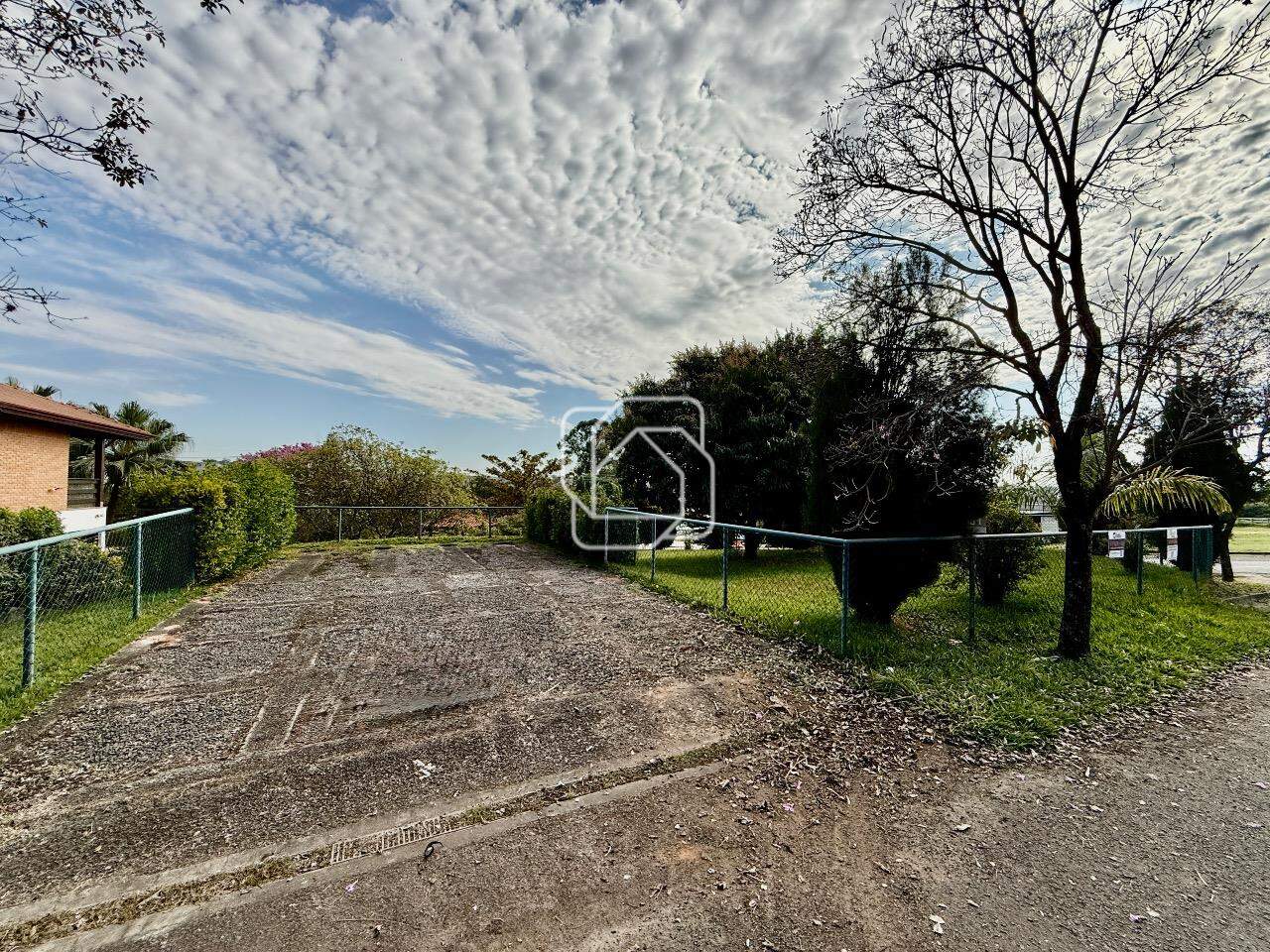Terreno à venda em Salto - SP - Condomínio Fazenda Palmeiras Imperiais: Visão ampla do terreno