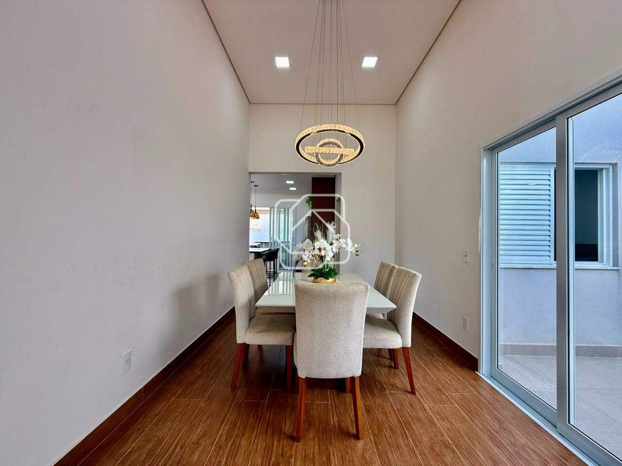 Casa de Condomínio à venda em Itu - SP - Portal da Vila Rica : Sala de jantar