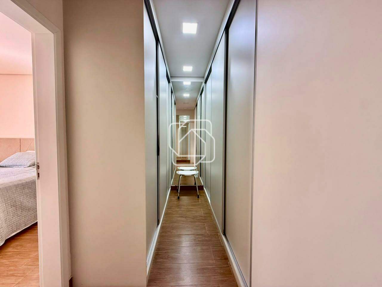 Casa de Condomínio à venda em Itu - SP - Portal da Vila Rica : Closet
