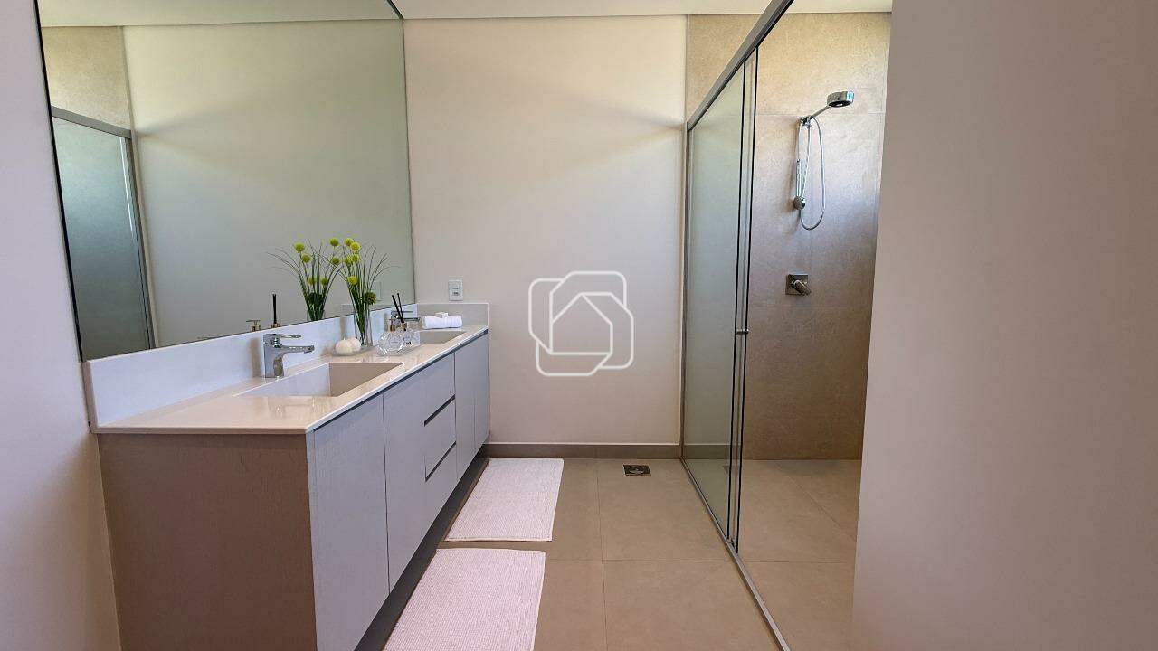Casa de Condomínio à venda em Itu - SP - Residencial Parque Campos de Santo Antônio II: Banheiro
