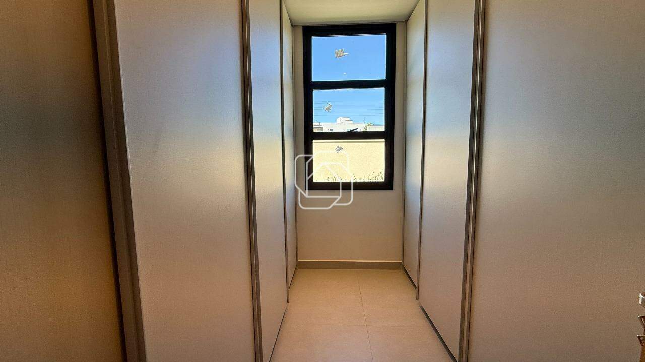 Casa de Condomínio à venda em Itu - SP - Residencial Parque Campos de Santo Antônio II: Closet