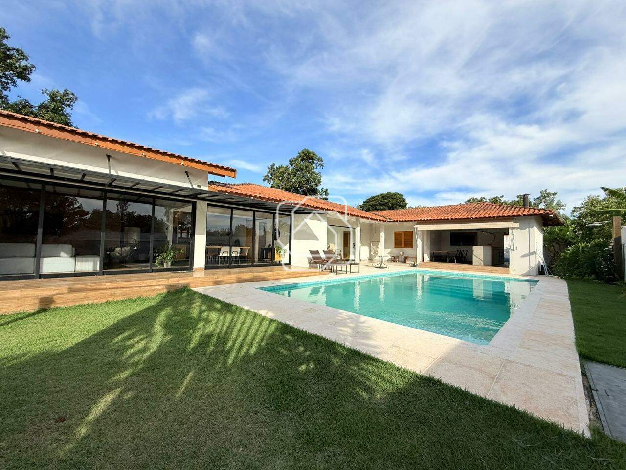 Casa de Condomínio à venda em Itu - SP - Santa Inês: Área da piscina