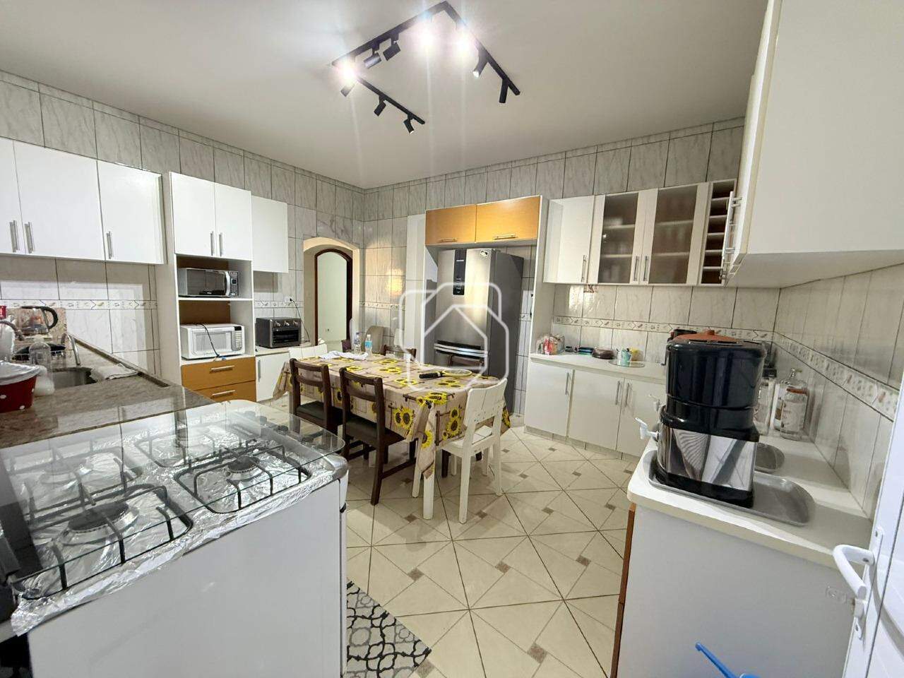 Casa de Condomínio à venda em Itu - SP - Condomínio Santa Inês: Cozinha