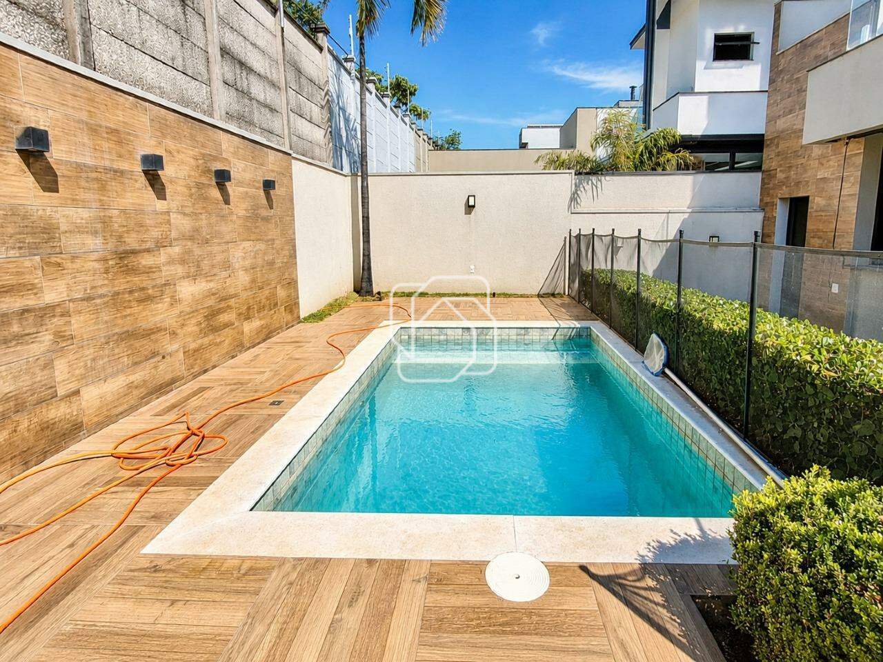 Casa de Condomínio para aluguel em Indaiatuba - SP - Jardins Di Roma: 